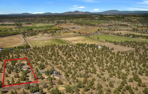 21180 Arid Ave, Bend, OR 97703