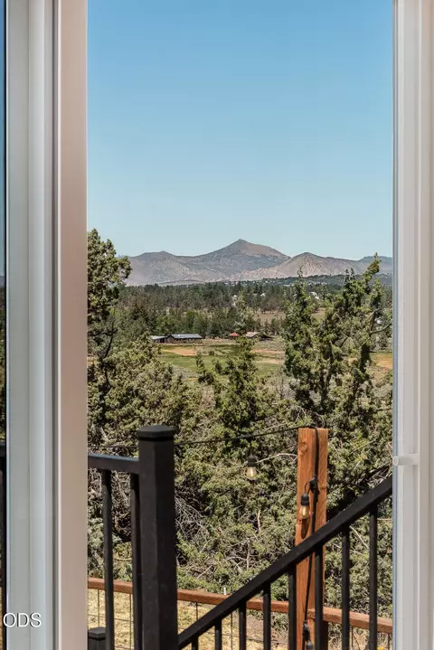21180 Arid Ave, Bend, OR 97703 photo 16