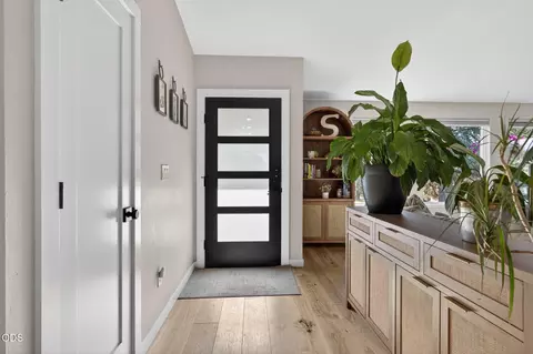 Entry Way - 65245 76th St, Bend, OR 97703 photo 1 of 1
