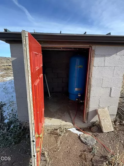 27737 Ford Rd, Bend, OR 97701 photo 10