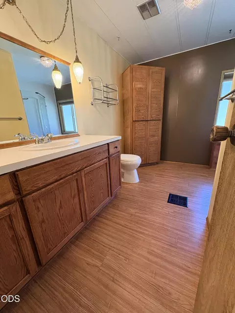 15965 Falcon Ln, La Pine, OR 97739 photo 14