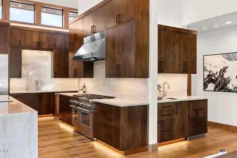 Kitchen - 61317 Bonneville Loop, Bend, OR 97702 photo 3 of 6