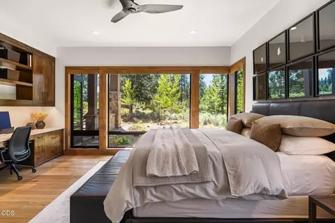 Bedroom - 61317 Bonneville Loop, Bend, OR 97702 photo 2 of 7