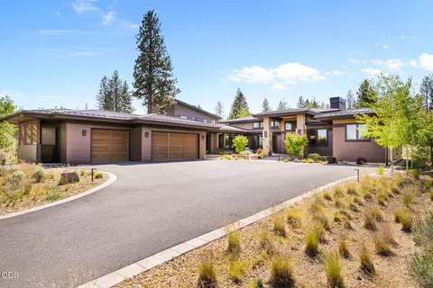 Exterior - 61317 Bonneville Loop, Bend, OR 97702 photo 6 of 11