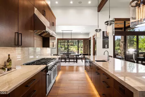 Kitchen - 61317 Bonneville Loop, Bend, OR 97702 photo 5 of 6