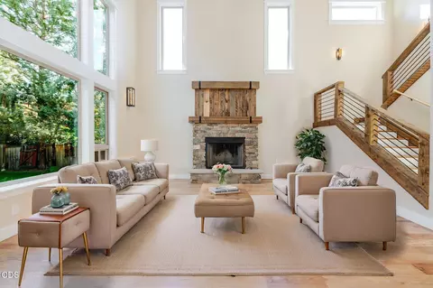 3454 NW Bryce Canyon Ln, Bend, OR 97703