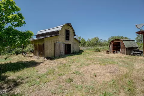 1245 Davanna Dr, Eagle Point, OR 97524 photo 22