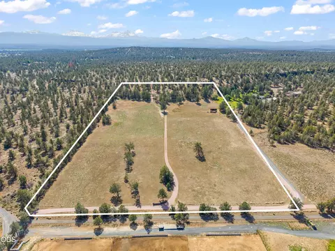 19450 Dusty Loop, Bend, OR 97703 photo 8