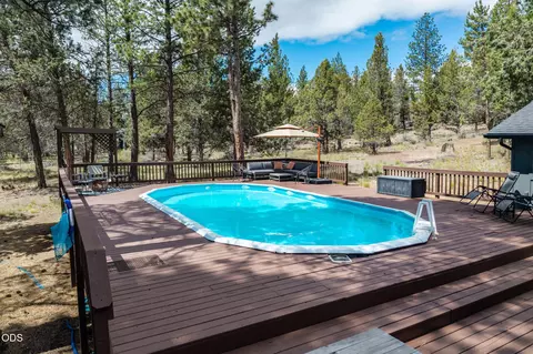 18943 Martingale Cir, Bend, OR 97703 photo 44