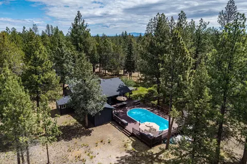 18943 Martingale Cir, Bend, OR 97703 photo 48
