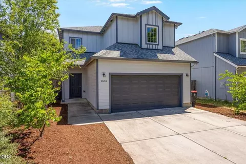 2634 Wyatt Dr, Medford, OR 97501