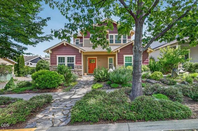 345 Fair Oaks Ave, Ashland, OR 97520