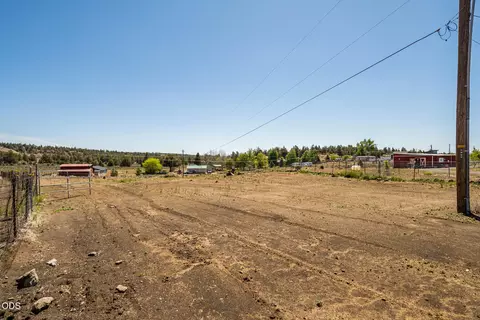 65225 94th St, Bend, OR 97703 photo 43