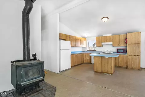 65225 94th St, Bend, OR 97703 photo 8