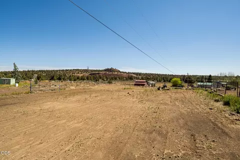 65225 94th St, Bend, OR 97703 photo 44