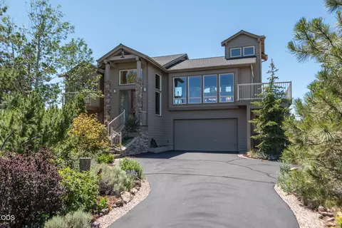 2269 Hawk Owl Ct, Redmond, OR 97756