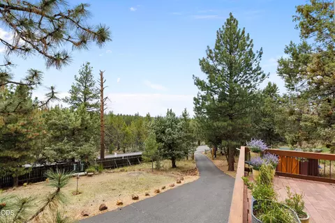 Exterior - 63220 Johnson Rd, Bend, OR 97703 photo 9 of 12