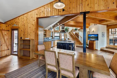 Dining - 63220 Johnson Rd, Bend, OR 97703 photo 3 of 3