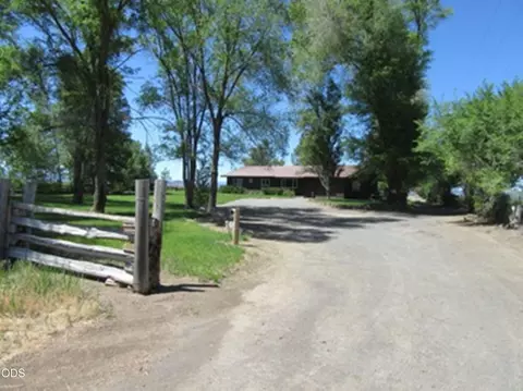 Exterior - 2917 Shady Dell Rd, Macdoel, CA 96058 photo 2 of 21