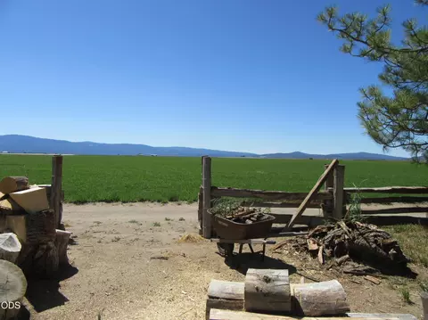 Exterior - 2917 Shady Dell Rd, Macdoel, CA 96058 photo 18 of 21