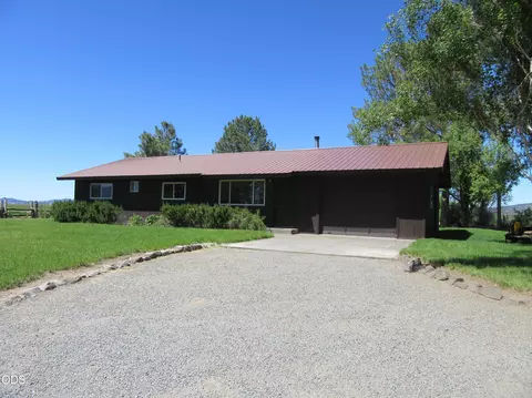 2917 Shady Dell Rd, Macdoel, CA 96058
