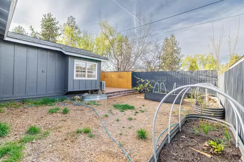 Exterior - 1382 NE Drost Dr, Bend, OR 97701 photo 11 of 11