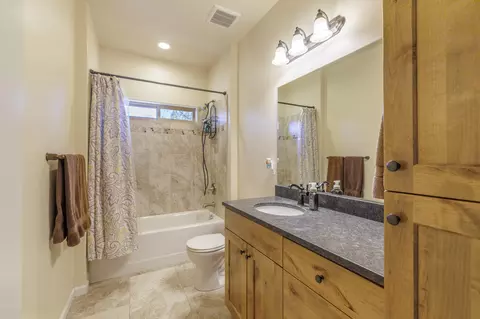 Bath - 16802 Pony Express Way, Bend, OR 97707 photo 3 of 3