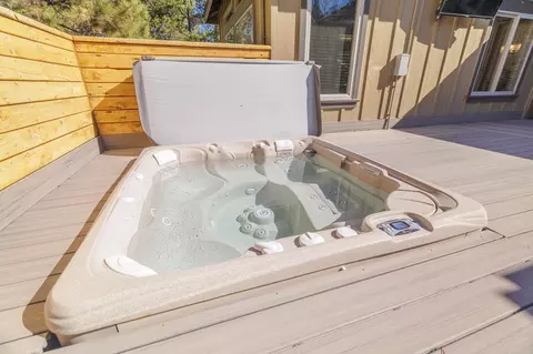Exterior - 16802 Pony Express Way, Bend, OR 97707 photo 7 of 9