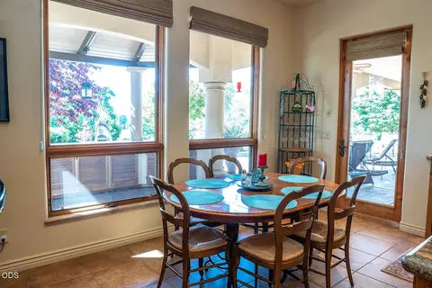 Dining - 445 Quail Run, Eagle Point, OR 97524 photo 1 of 4