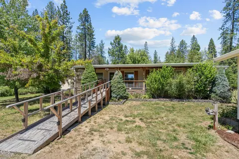 1910 Caves Hwy, Cave Junction, OR 97523