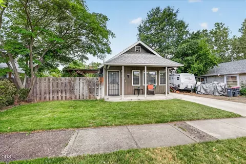 331 Mae St, Medford, OR 97504
