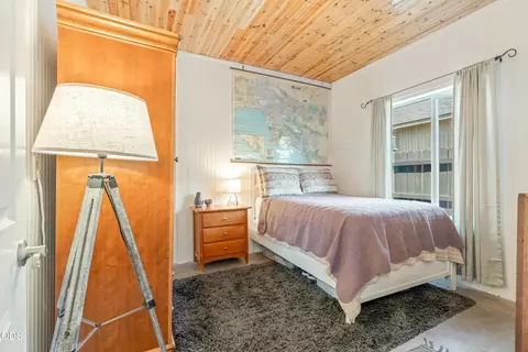 Bedroom - 637 NE Mason, Bend, OR 97701 photo 2 of 4
