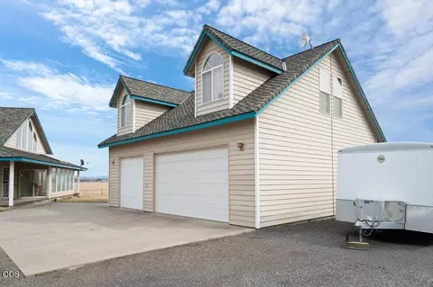 Exterior - 24585 Dodds Rd, Bend, OR 97701 photo 14 of 16