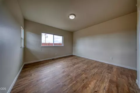 Bedroom - 51227 Riley Ln, La Pine, OR 97739 photo 3 of 9