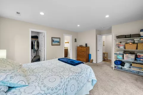 Bedroom - 14431 Crossroads Loop, Sisters, OR 97759 photo 4 of 8