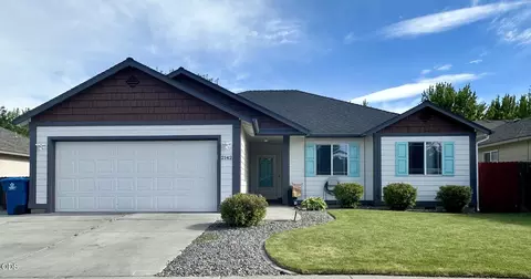 2142 NW Elm Ave, Redmond, OR 97756