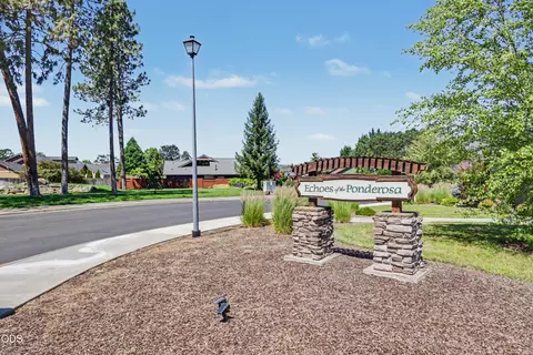 View/Area - 225 Echo Way, Eagle Point, OR 97524 photo 1 of 1