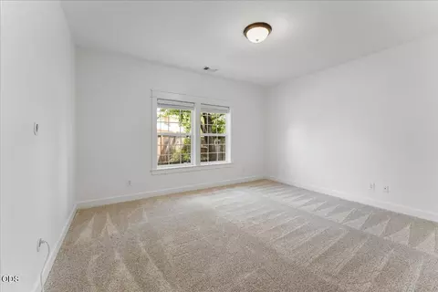 Bedroom - 13 Portabello Way, Eagle Point, OR 97524 photo 1 of 3