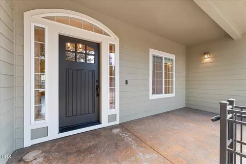 Entry Way - 13 Portabello Way, Eagle Point, OR 97524 photo 1 of 1