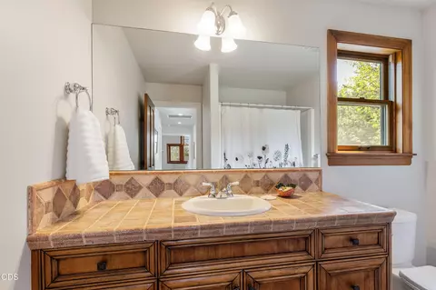Bath - 19377 Brookside Way, Bend, OR 97702 photo 3 of 3