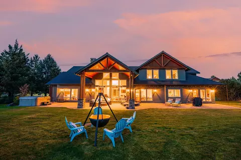 20960 Royal Oak Cir, Bend, OR 97701