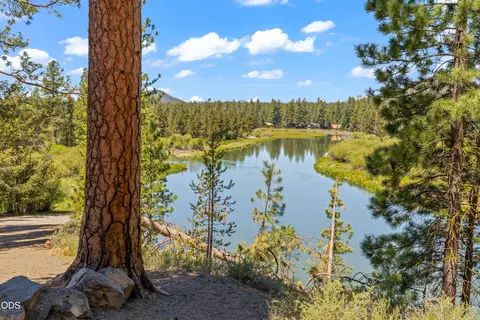 54680 Silver Fox Dr, Bend, OR 97707 photo 21