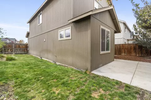 Exterior - 21332 Oconnor Way, Bend, OR 97701 photo 4 of 8