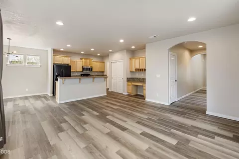 Living - 21332 Oconnor Way, Bend, OR 97701 photo 1 of 3