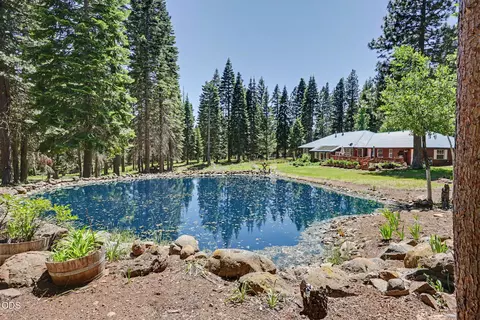 11871 Highway 66, Ashland, OR 97520