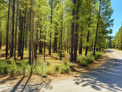 16575 Stage Stop Dr, Bend, OR 97707 photo 8