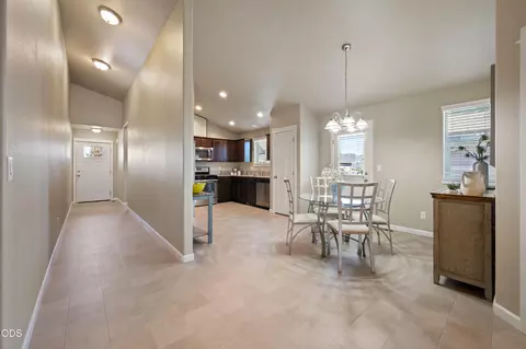 Entry Way - 21301 Oconnor Way, Bend, OR 97701 photo 2 of 3