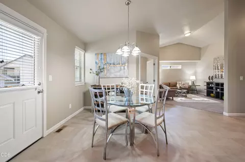 Dining - 21301 Oconnor Way, Bend, OR 97701 photo 3 of 4