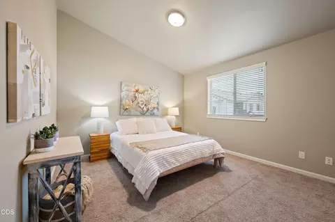 Bedroom - 21301 Oconnor Way, Bend, OR 97701 photo 4 of 5