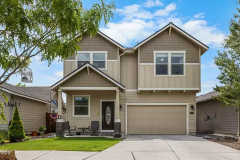2951 NE Dogwood Dr, Bend, OR 97701